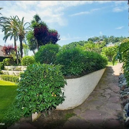 アパート Ferienwohnung Fuer 6 Personen Ca 100 M In Calella, Katalonien Provinz Barcelona